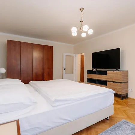 Apartment Tgm 11 *