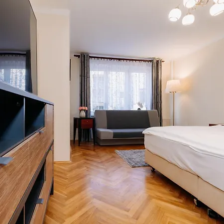 Apartmán Tgm 11 *
