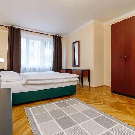 Apartmán Tgm 11 *